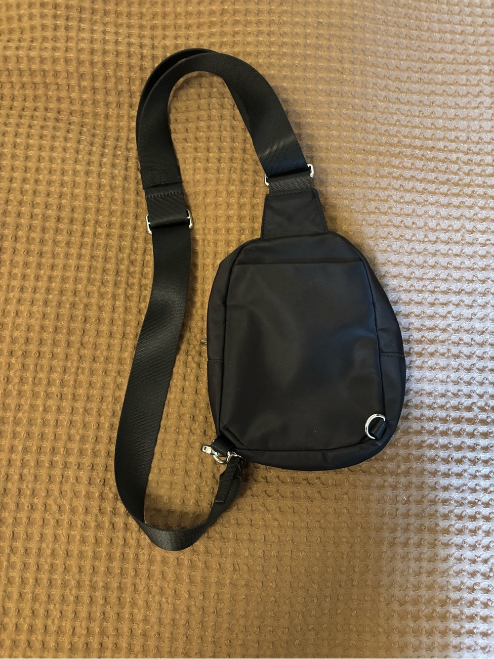 lululemon athletica Black Mini Sling Bag with Silver Hardware - Picture 2 of 5